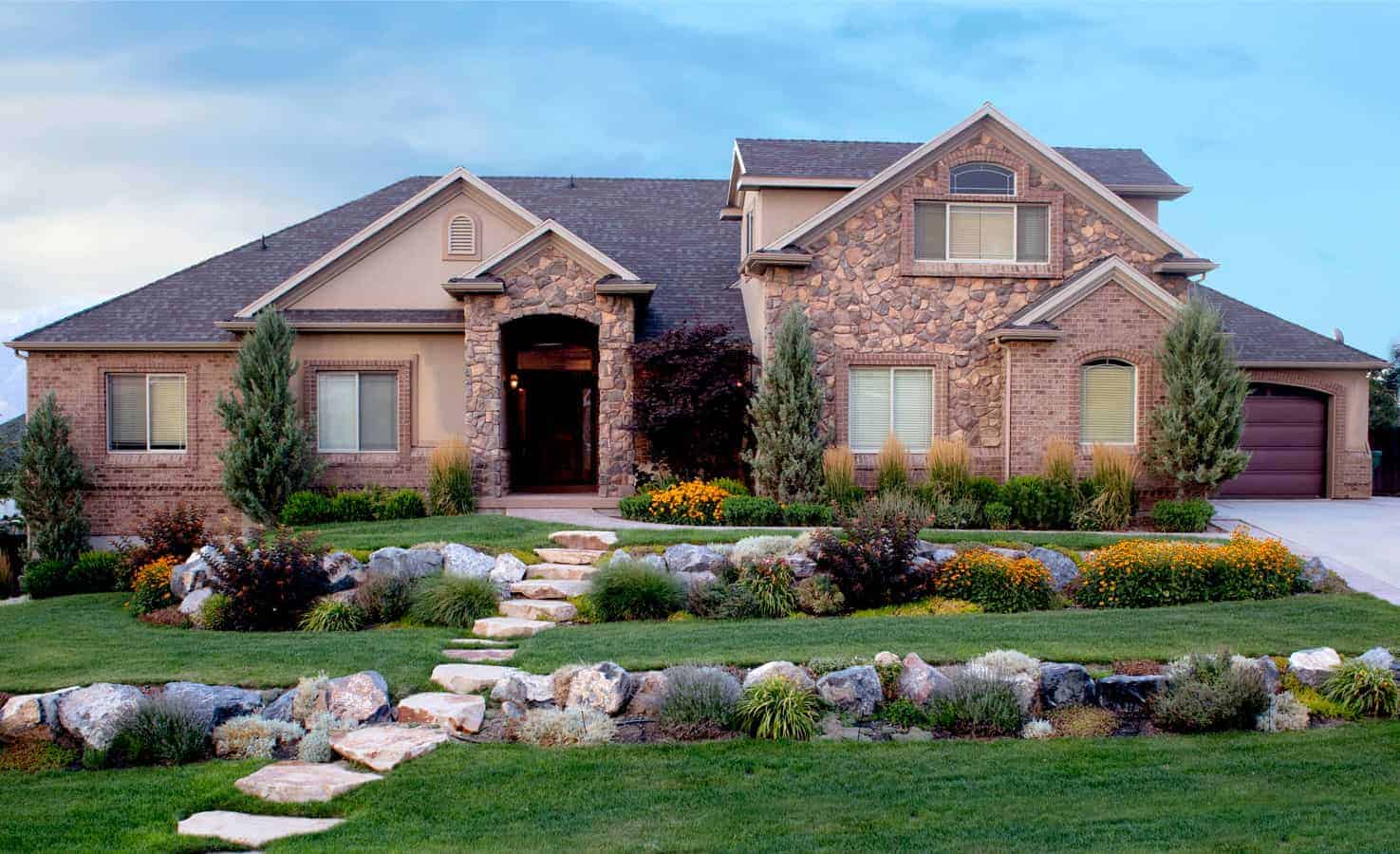 Front exterior of the Traverse Recovery Center facility in Bluffdale, Utah